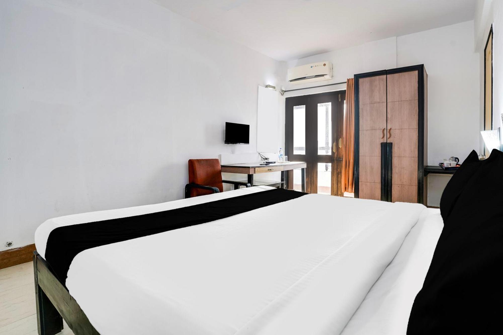 Hotel Super Townhouse Margao Near Railway Station Exterior foto